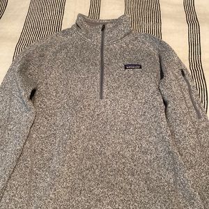 Women’s Gray 1/4 zip Patagonia